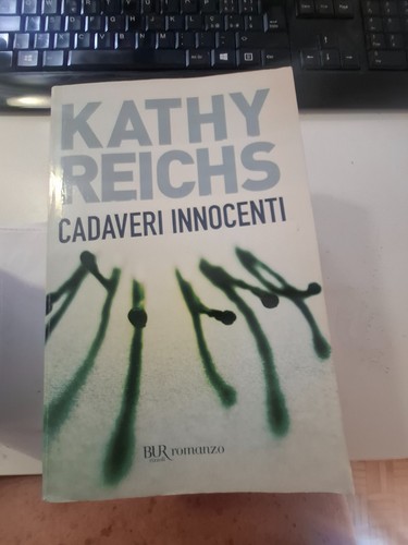 Libro cadaveri innocenti kathy - innocenti,