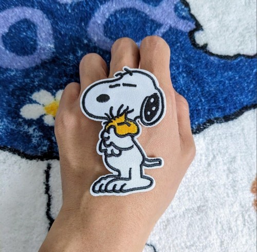 Snoopy woodstock peanuts - snoopy,