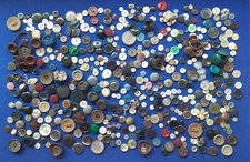 *HH* Lotto Bottoni Antichi Vintage misti 900 grammi buttons sarta bottone fibbie