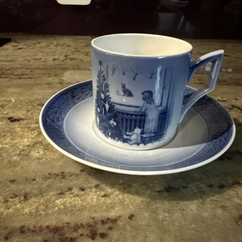 Royal copenhagen christmas cup - copenhagen,