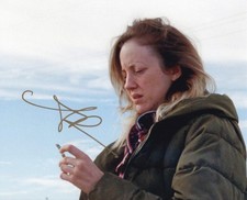 Andrea Riseborough Foto Autografata Signed Photo PROOF  To Leslie