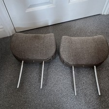 Poggiatesta anteriore marrone