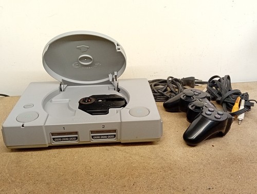 Sony playstation console - playstation, 1