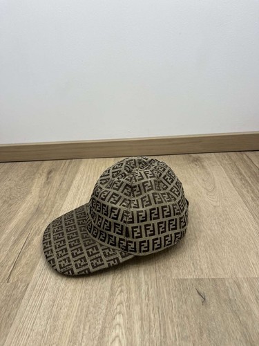 Cappello fendi - cappello,