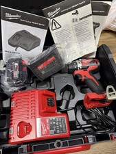 trapano avvitatore a batteria