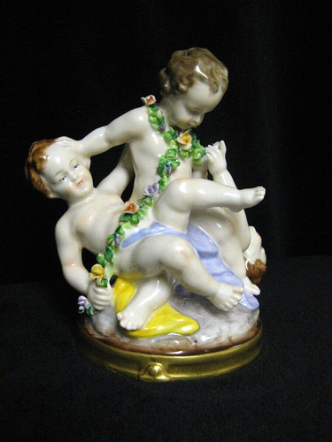 Putti porcelaine capodimonte - putti,,