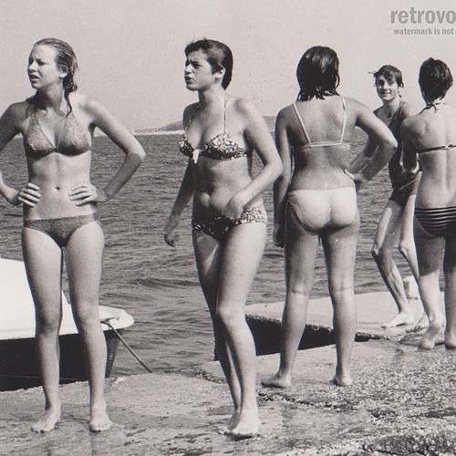 Giovani donne bikini in - donne,