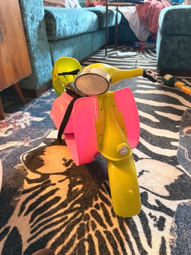 Vespa scooter verde rosa - scooter,