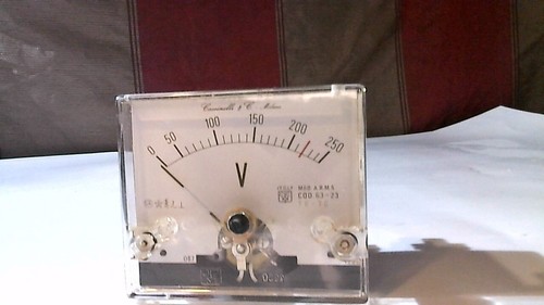 Voltmetro analogico - voltmetro, da