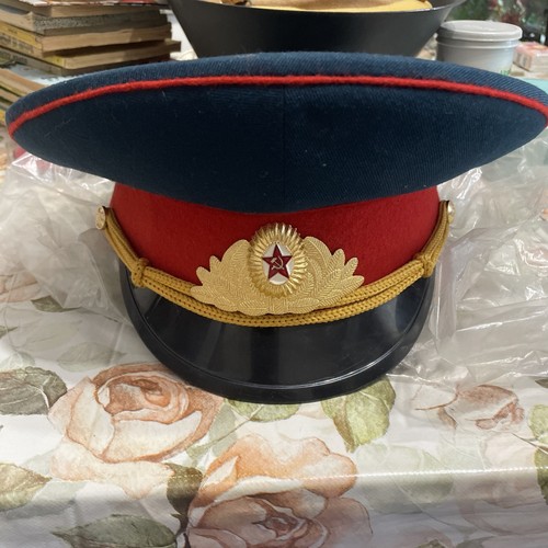Cappello visiera parata - visiera,