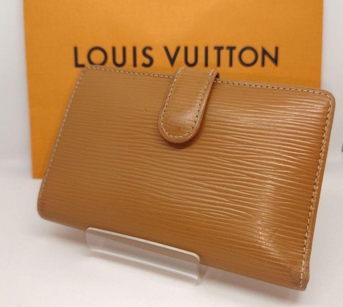 Louis vuitton epi - louis,