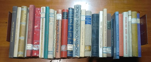 Lotto libri rilegati in - 27,