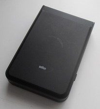 VINTAGE  HARD PLASTIC SHAVER