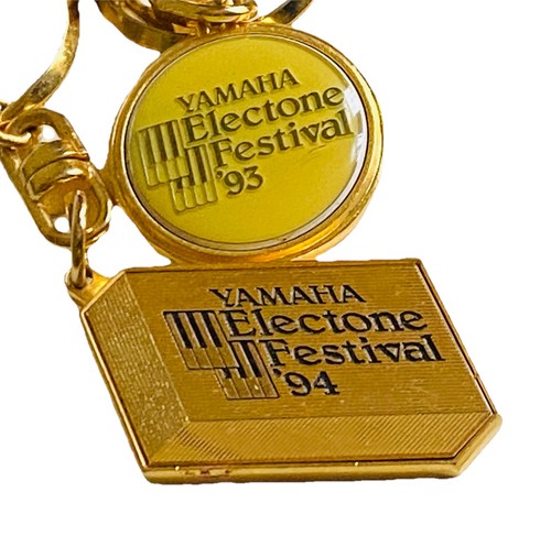 Yamaha electone organ keyring - electone,