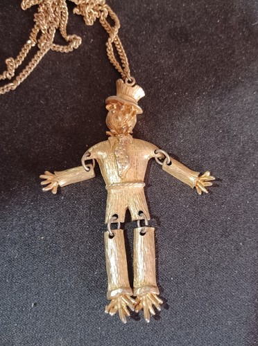 Collana con ciondolo