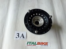 Mozzo ruota anteriore Triumph Truxton 900 nero