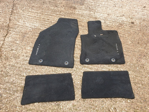 Set tappetini moquette