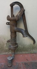 Vecchia pompa a mano da pozzo elephas N 1 da revisionare -leggere la descrizione