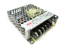 ALIMENTATORE SWITCHING 15Vcc