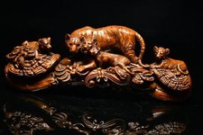 Vecchia antica statua legno