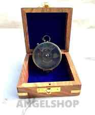 Antica bussola tascabile