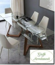 TAVOLO IN CRISTALLO