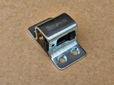 253 per Mercedes serratura porta occhiello di chiusura W123 destro VO+HI p.f. A1237200204