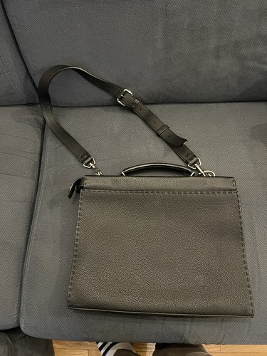 Fendi selleria peekaboo black - selleria,