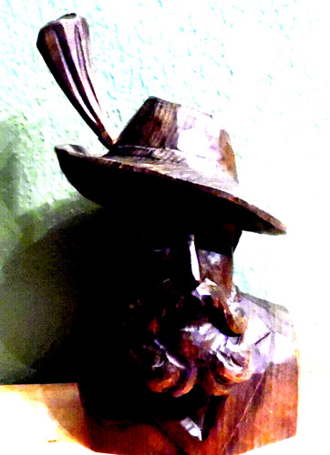 Busto uomo svizzero legno - busto, in