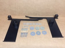 Ford Sierra Mk1 (3 porte Cosworth/RS 500 Nuove staffe supporto paraurti anteriori nero