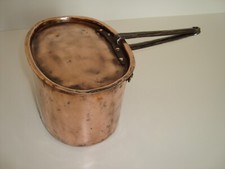 Antica pentola in rame