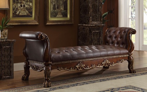 Chesterfield chaise longue