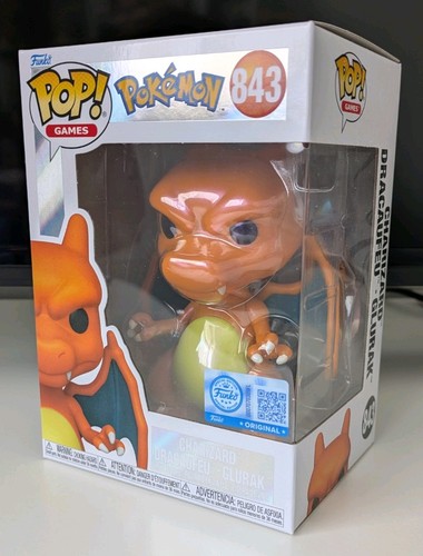Charizard pearlescent funko - charizard,