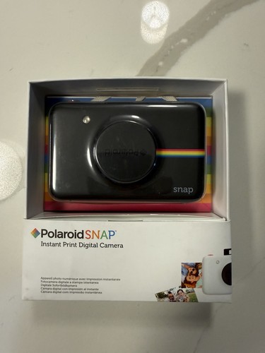 Nuova fotocamera digitale - nuova,