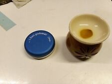 Due Profumatori Ambiente Un Bruciassenza E Un Porta Profumo In Blocco