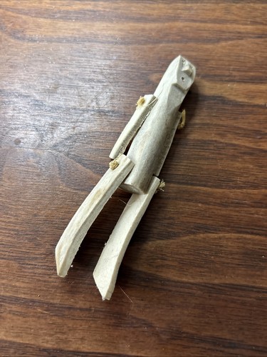 Vintage inuit eskimo - inuit, bone