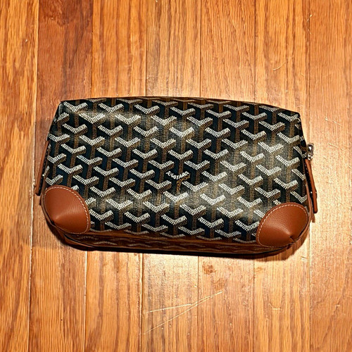 Goyard monogram makeup - goyard, zip