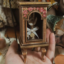 Vetrina Victoria scala 1/12 casa delle bambole miniature mobiletto incompiuto