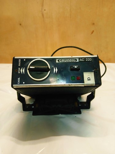 Grundig 220 vintage car - grundig,