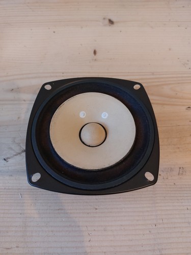 Haut parleur fostex 103 - un,