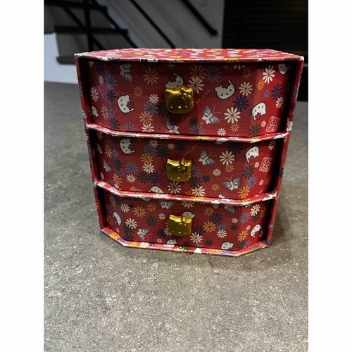Rare hello kitty three - rare,