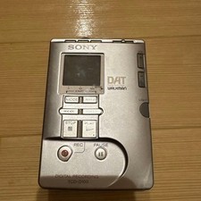 Sony TCD-D100 DAT Walkman