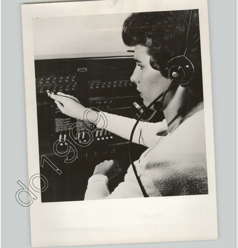 Operatore telefonico quadro - @,