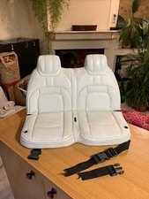 Sedili auto elettrica