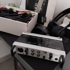 Native Instrument Audio 8 DJ