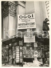 1938 MILANO Piazza Duomo - Chiosco annuncia articolo di Mussolini *Foto