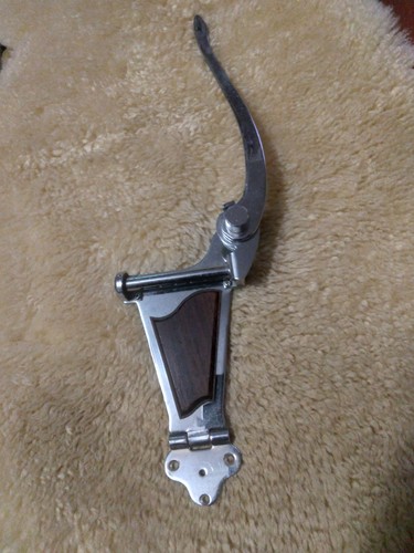 Barra tremelo chitarra