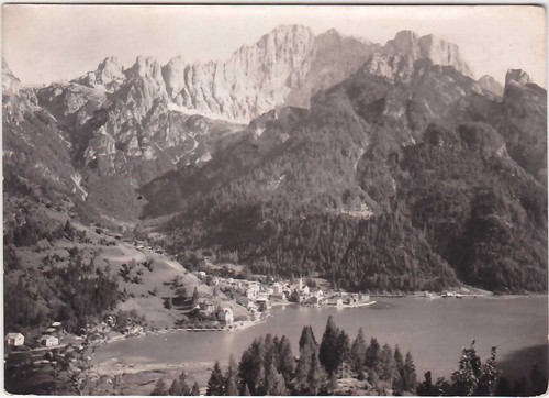 Lago alleghe verso monte - alleghe,