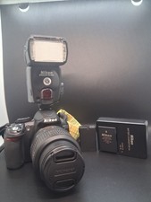 Nikon D3100 fotocamera reflex digitale/obiettivo AF-S Vr 18-55 mm/Nikon SB-80DX velocità flash