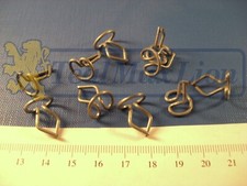 10 agrafes métalliques